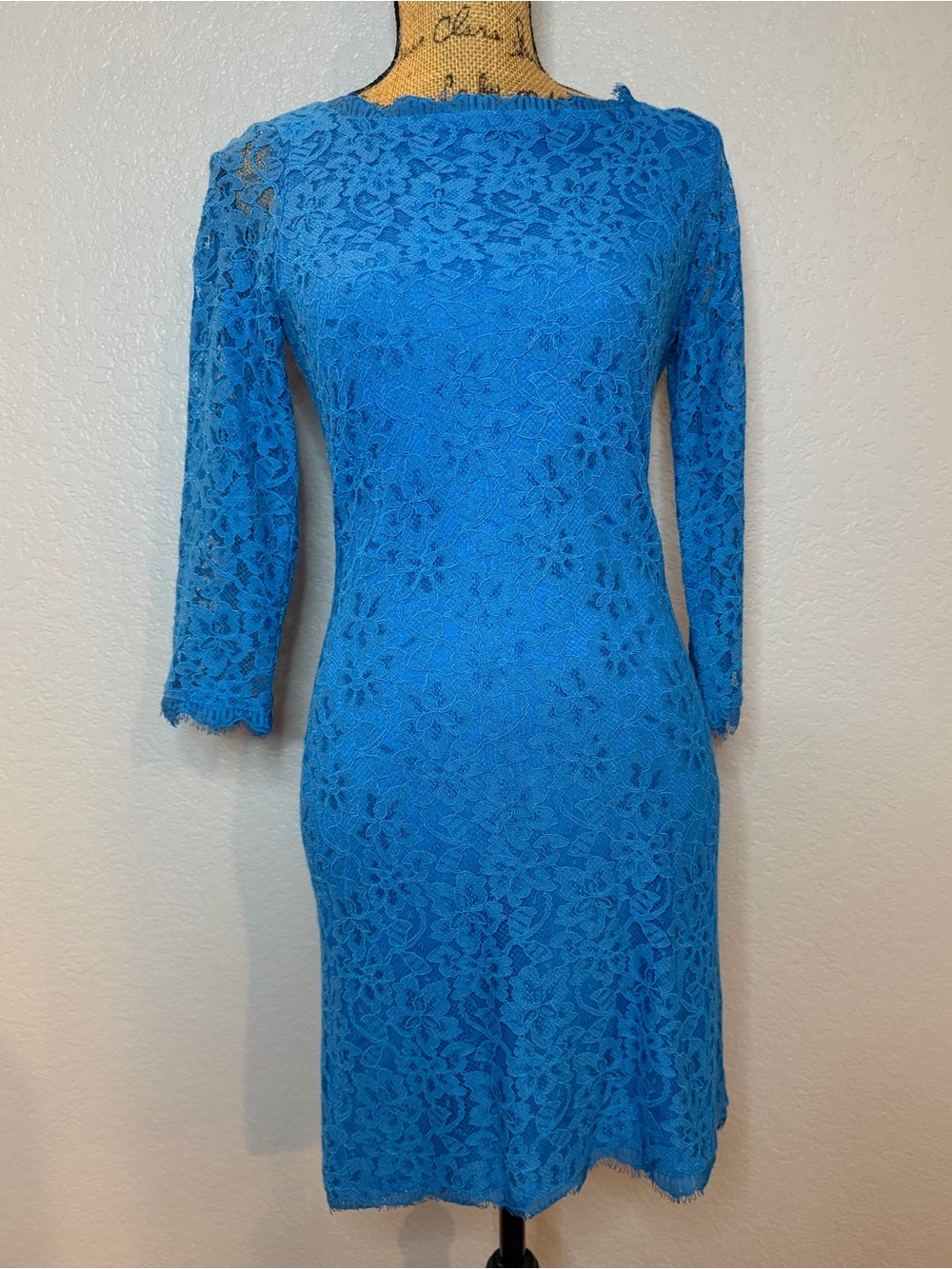 Diane Von Furstenberg Bright Blue Lace Long-Sleeve Sheath Dress